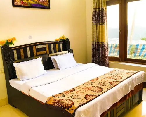 WonderLand Guest House Hotels in Patnitop