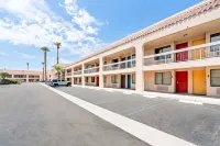 Signature Inn Indio I-10 Hotels in Indio