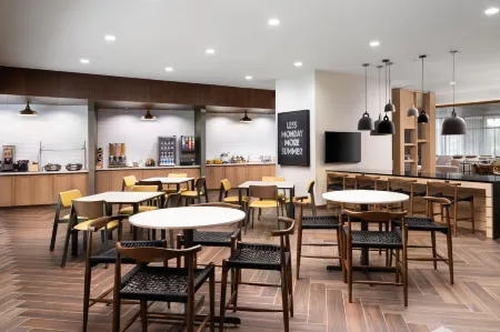 Fairfield Inn & Suites Waycross Отели в г. Уэйкросс