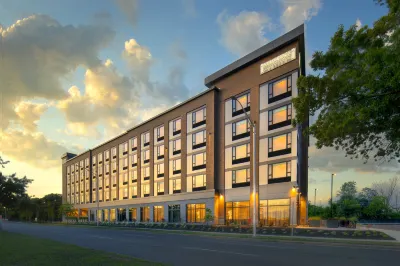 Staybridge Suites Boston Logan Airport - Revere Hotel dekat Bandara Internasional Logan