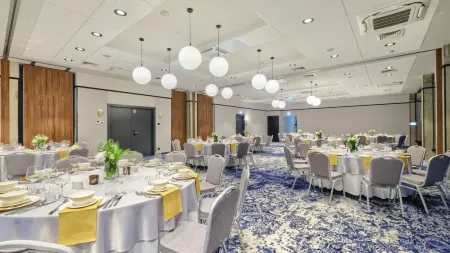 Arche Hotel Wrocław Отели в г. Вроцлав