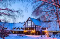 Hotel Spa Dr Irena Eris Wzgórza Dylewskie Hotels in 