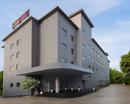 Ginger Agartala Hotels in Agartala