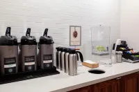 Fairfield Inn & Suites Fort Morgan - breakfast