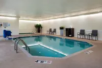 Fairfield Inn & Suites Beloit - Pools
