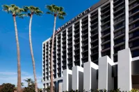 Beverly Hills Marriott Отели в г. 