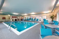 TownePlace Suites Louisville North - Pools