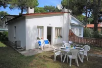 Enjoy the garden of our cozy flat - Condos
