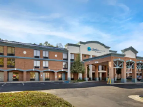 แคลเรียน พอยต์ เดอรัม รีเสิร์ช ไทรแองเกิล พาร์ค โรงแรมในTriangle