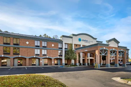 Clarion Pointe Research Triangle Park Durham