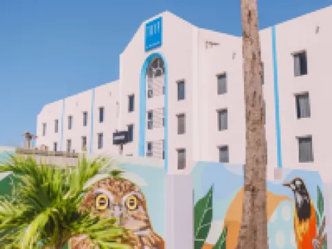 Tryp by Wyndham Aruba Adults Only Hotel 棕櫚灘酒店