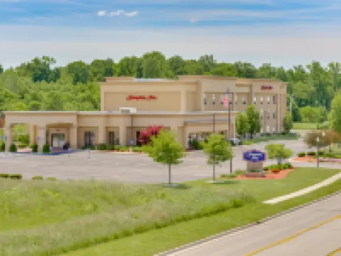 Hampton Inn Auburn Hotels in DeKalb County