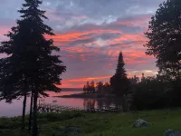 Newly renovated modern guest cottage across from Spruce Point Inn Pet Friendly! Hotels in Boothbay Harbor