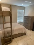 Comfortable Single Family Home with Ample Space  in center of SWFL Hotels in Cypress Lake