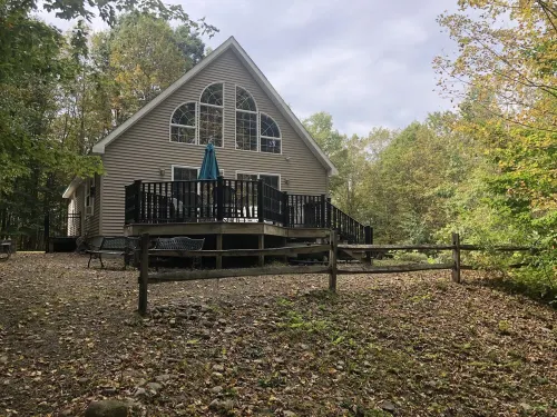 Take me to the Trees! Lakefront on Autumn Lake, 3min to Salmon River