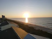 Charming 2/2 Oceanfront condo in N. Myrtle Beach, Pets, top floor balcony view.