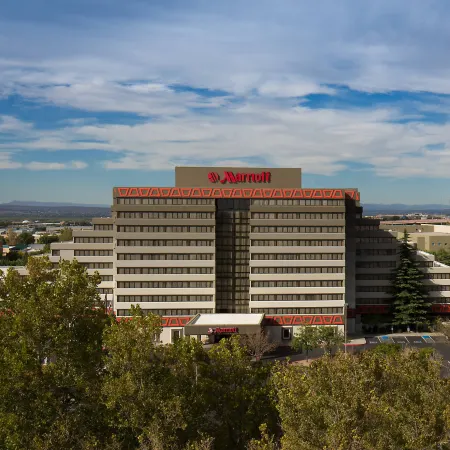 Albuquerque Marriott Pyramid North Отели рядом с достопримечательностью «Тропа Ла Луз»