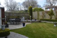 Large four bedroom home near country walks & beach Hotels in 