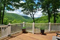 Whittier Mountain Hideaway w/ Breathtaking Views