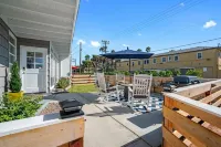 "POINT BREAK! House 2-King Beds, 1-Block to Beach!