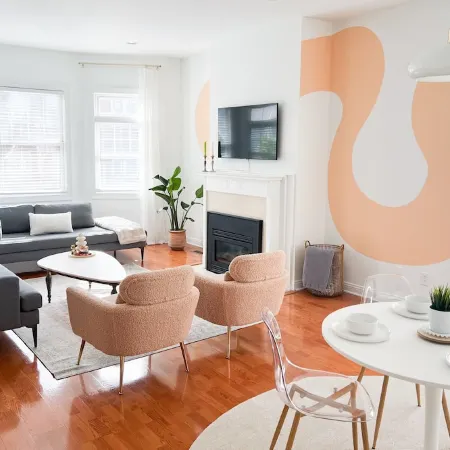 Spacious 3Br/2BA Townhome w/ Private Parking & Walkable East Side