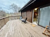 Cozy Cabin close to Virginia Tech and Radford University
