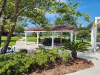 Island Trail's Sunset Cottage on Beautiful Lake Murray - Now with King Size bed! Hotels near Walmart Supercenter