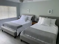 Super Comfy and modern with the extras!