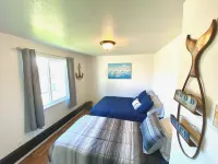 Relaxing 2 Bdrm Coastal Cottage near Joe's Valley