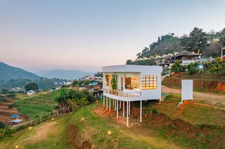 Meteor Shower Homestay - Fon Dao Tok Homestay Отели рядом с достопримечательностью «National Astronomical Research Institute»