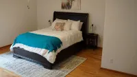 The Bunkhouse- fire pit, waterfall, games, private retreat for the family!