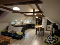 Spacious barn, comfortable for family stay. Charming place, outdoor terrace Hoteles en Bagnères-de-Luchon