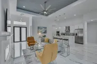 Modern coastal 3 bedrooms with Pool with Fireplace