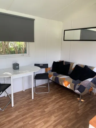 Bungalow Aigues-Mortes Отели рядом с достопримечательностью «Salin d'Aigues-Mortes»