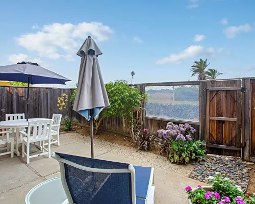 NEW! Discounted Rates! 3BD Beach Townhome in Community  w/Beach Access, Pool&Spa 索拉納海灘酒店