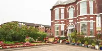 Barford House - One Bedroom First Floor Apartment in Southport