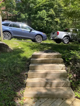 Cozy Cabin Getaway - Convenient to 4 Ski Areas, Hiking and Mountain Bike Trails Отели рядом с достопримечательностью «Парк штата Блэкуотер Фолс»