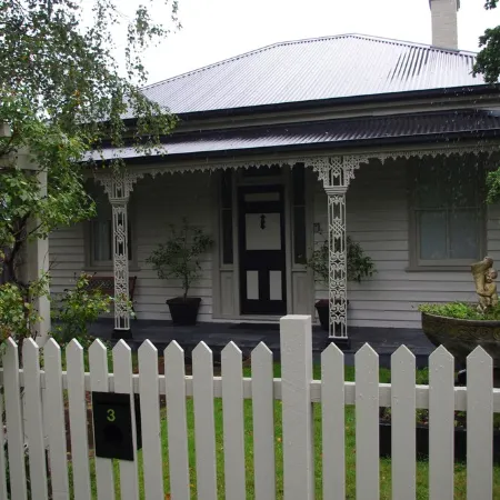 Luxury Heritage Cottage In The Heart Of Town