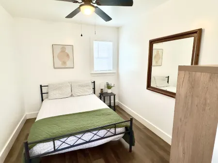 Bass Luxury Tiny Cabin on Lake with Jump Houses