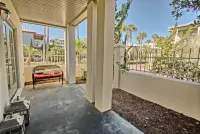 Southside of 30A, Gated Beachfront Pool Sleeps 7 , 2 Min Walk to Rosemary, New !