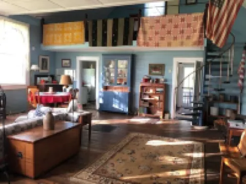 Ann’s Schoolhouse Hotels in Orleans County