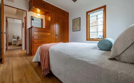 Sage Creek Hacienda - located in downtown Cody; sleeps 5!