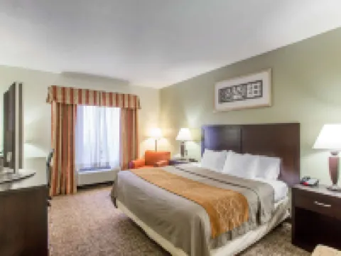 Comfort Inn Franklin Highway 96 Hotels in Franklin