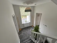 Hollywell Stays, Sea View is situated in Meads Village close to the South Downs