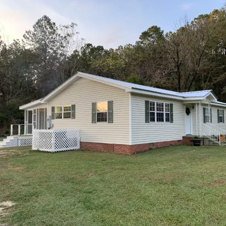 Alabama cabin located in the National Forest, ATV Park, and Beaches!!!