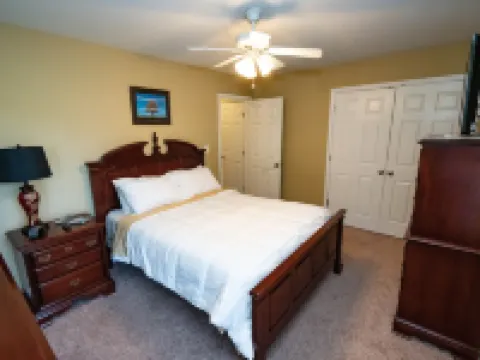 Enchanting, energizing, and enjoyable! Hotels in Oldham County