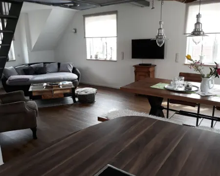 Vacation apartment between Lech and Danube-"Dorfliebe Reicherstein" 艾夏赫-費里德貝格縣酒店