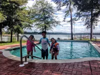 Travelers Rest Spacious 5BR Pool riverfront Pier charming Easton Saint Michaels - 4-Star