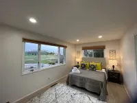 Beautiful Snake River Property