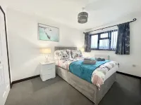 5 minute walk to beach, quite cul-de-sac location, parking for 3 cars Hotels near The Sundial Cafe